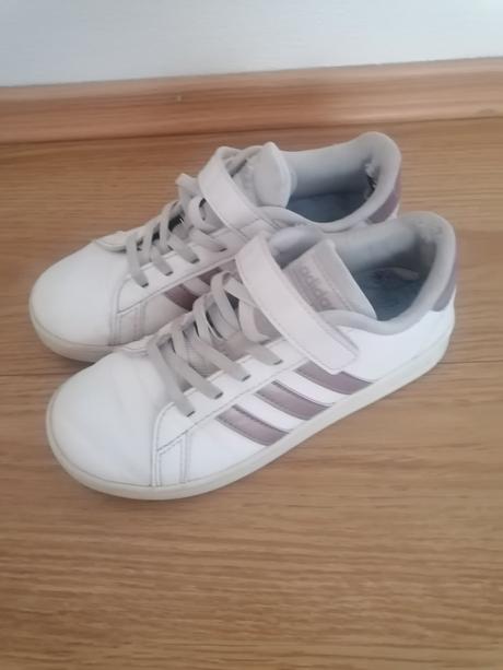 Dievčenské adidas tenisky veľ. 34, adidas,34
