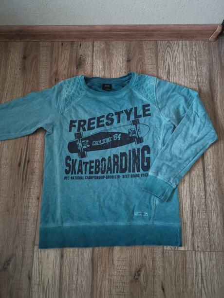 Mikina, chapter young,152