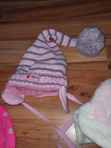 Rôzne ciapky kukla tenké hrubé 80-92 kus 0.5 c, 86