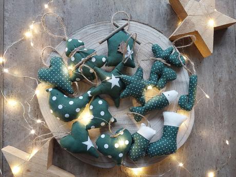 Vianočné ozdoby v darčkovom balení,