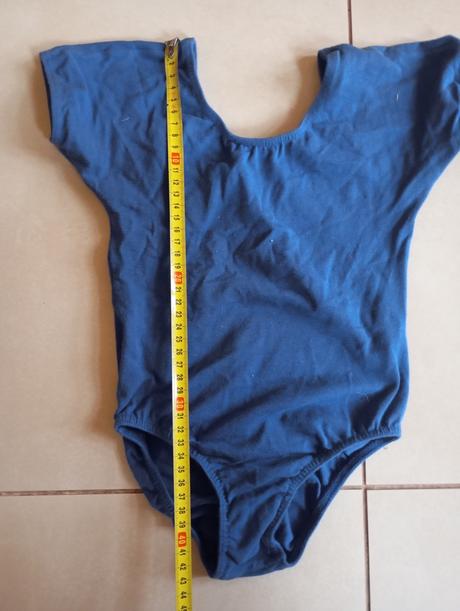 Gymnastický dres, 128