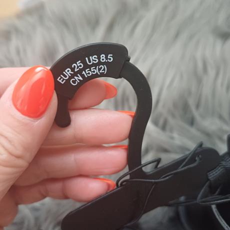 Dievčenské  čižmy, h&m,25