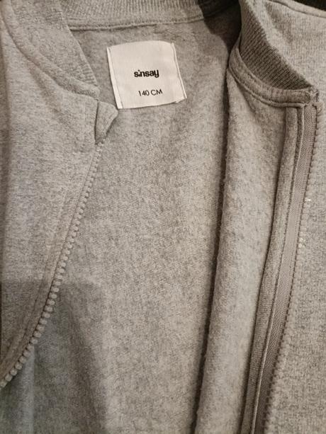 Hrubšia mikina, sinsay,140