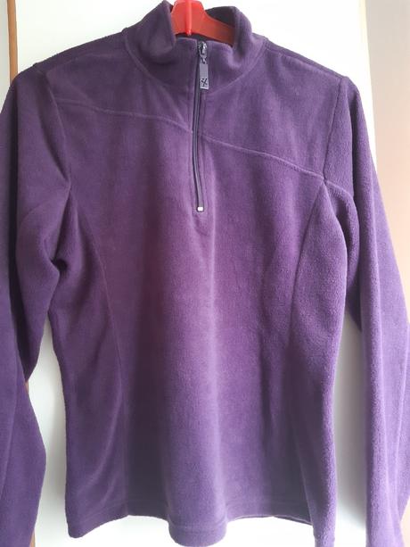 Fialová mikina, exiray,m