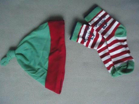 Komplet pre malého santovho škriatka vel.1,5 - 2 r, 92