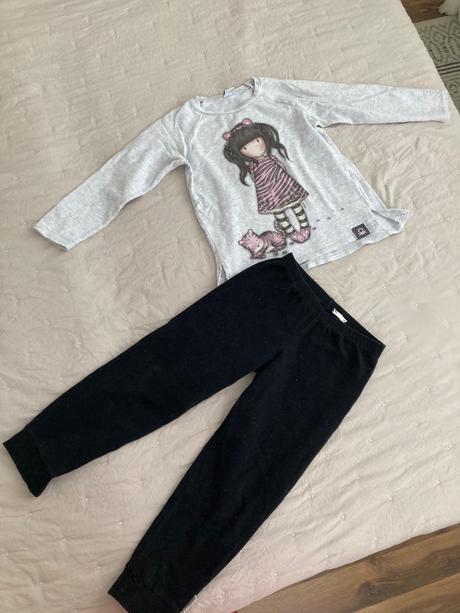 Pyžamo benetton, 110