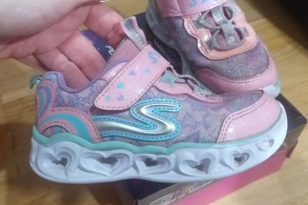 Skechers, skechers,24