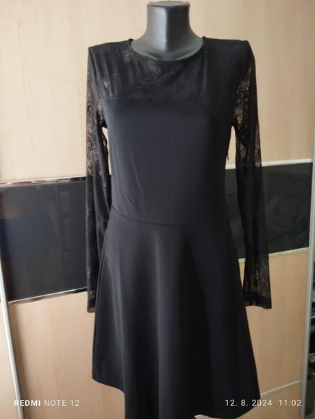 Krásne šaty s čipkou, active,m