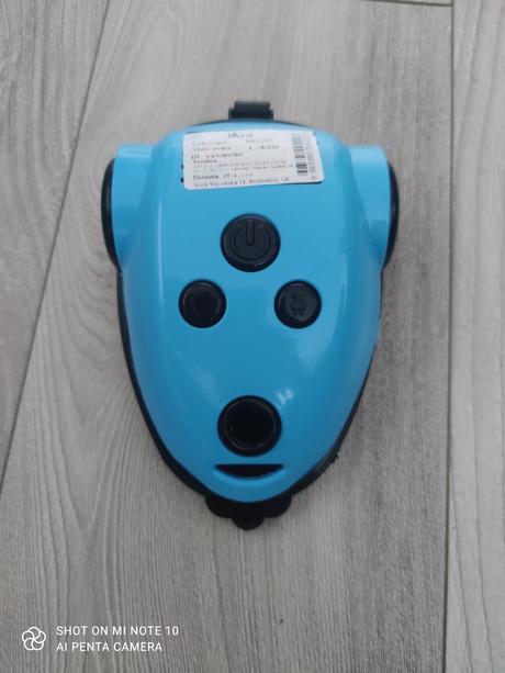 Vysávač na omrvinky, 