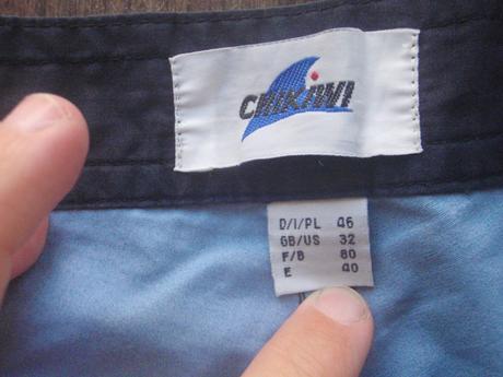 2x krátke nohavice, 158