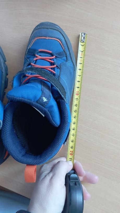 Nepremokavé turistické topánky, quechua,33