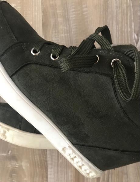 Tenisky na platforme, 39