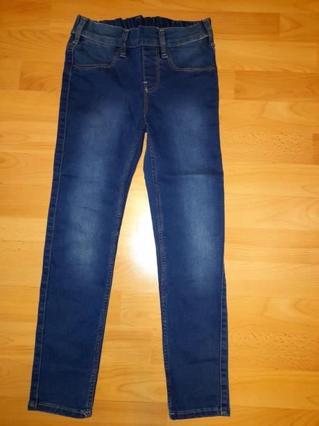 Jeginsy v. 128, c&a,128