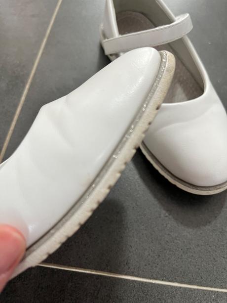 Balerínky so strieborným pásikom dookola, nelli blu,33