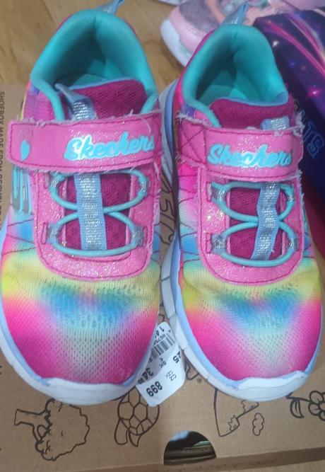 Skechers, skechers,25