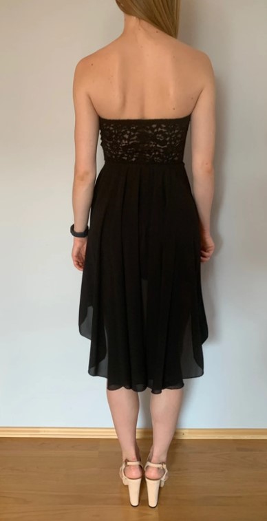 Čierne asymetrické letné šaty, s