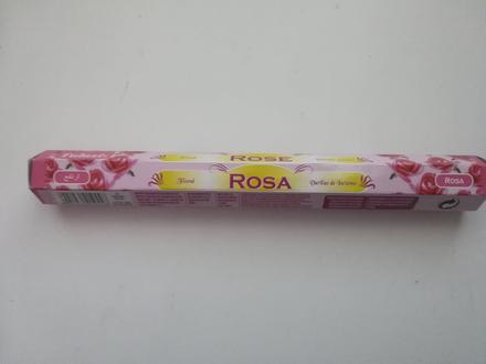 Voňavé tyčinky tulasi rosa, 