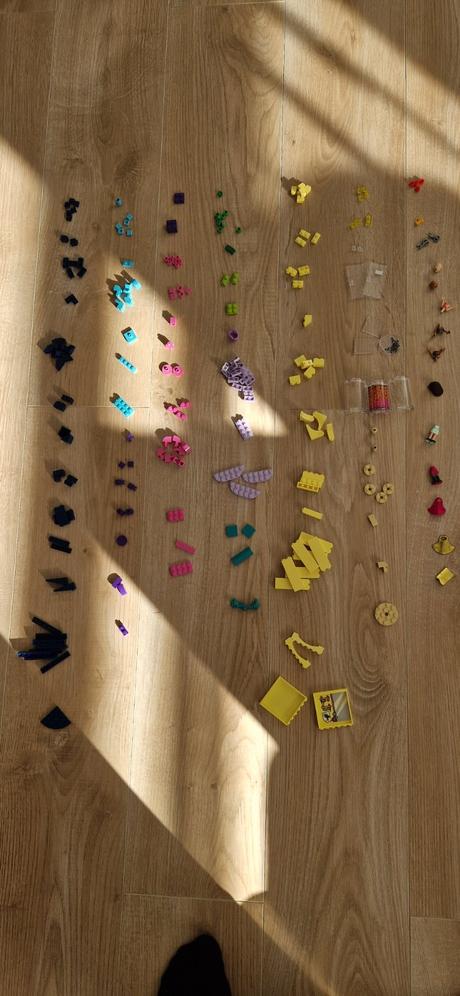 Lego friends 41427 - emma a jej obchod s módnymi d,