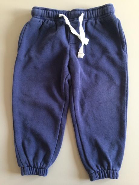 3 teplaky a mikina 86-92, 86–98