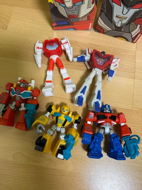 Figúrky transformers,