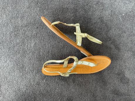 Kožené sandálky, 37