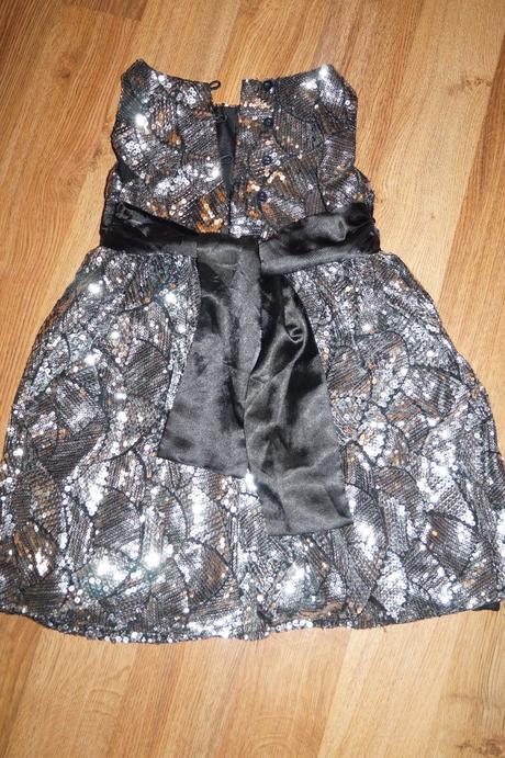 Flitrikove slavnostne saticky, girl2girl,104