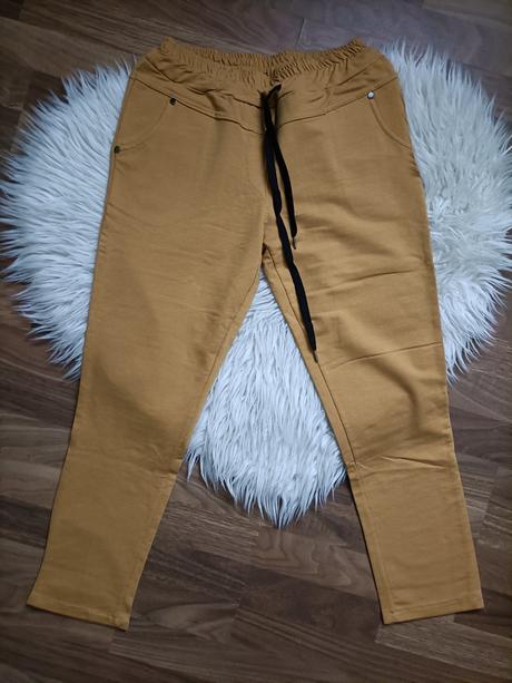 Krásne dámske voľno časové teplákové nohavice,