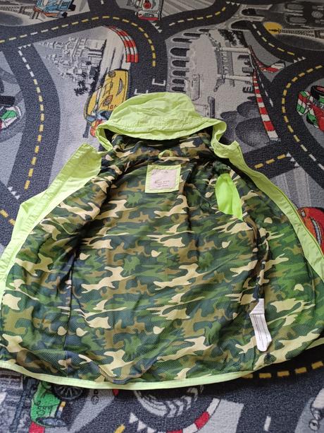 Žlto zelená krikľavá bunda zn. zara, zara,128