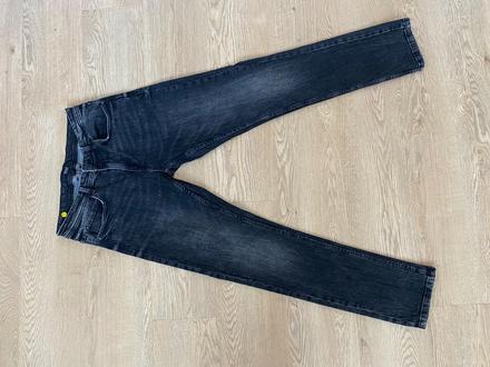 Čierne rifle, new yorker,30