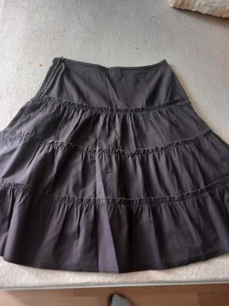 Predám sukňu, m