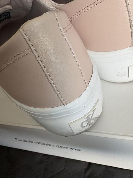 Kožené tenisky calvin klein, 37