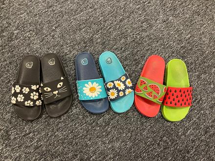 Dedoles šľapky, 30