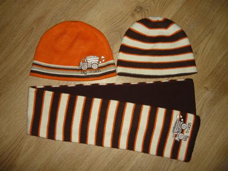 Súprava čiapok , šál -3/5 rokov , next,98