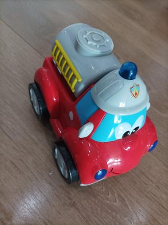 Veselé požiarne auto chicco,