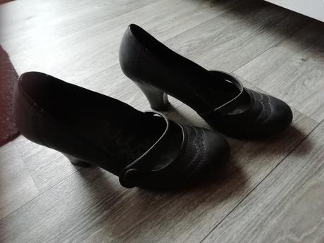 Topanky, clara barson,40