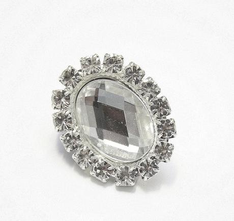 Oválna kryštálová brošnička,