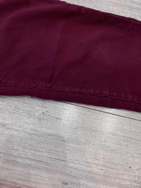 Skinny jeans vínovej farby, bershka,36