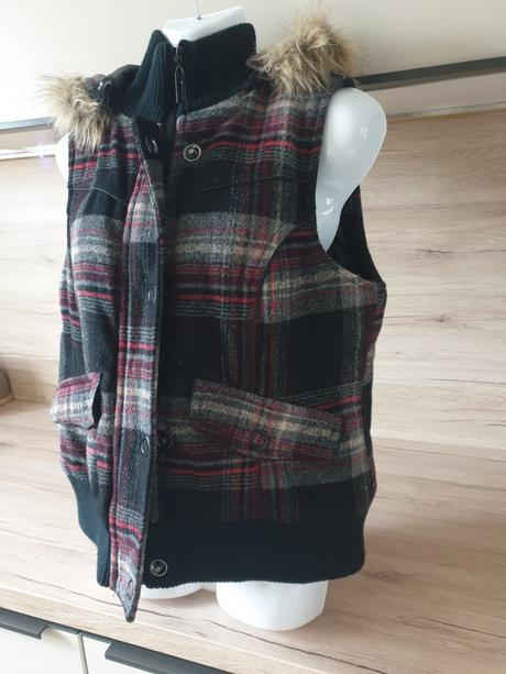 Vesta, colours of the world,s