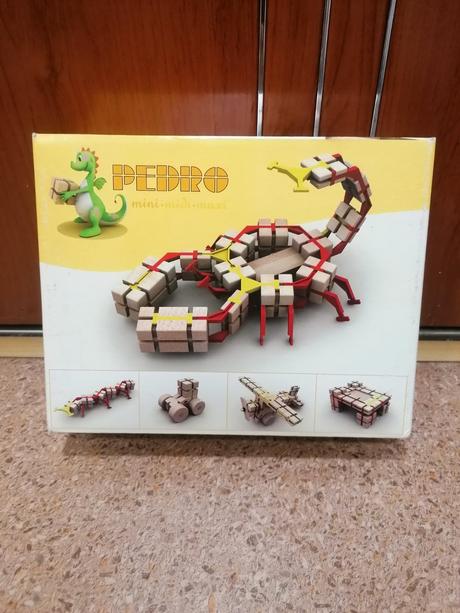 Drevená skladačka - pedro, 