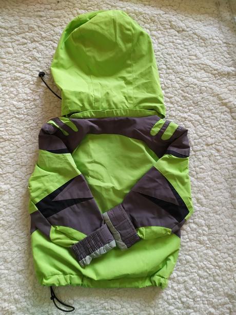 Vetrovka funkcna, 104