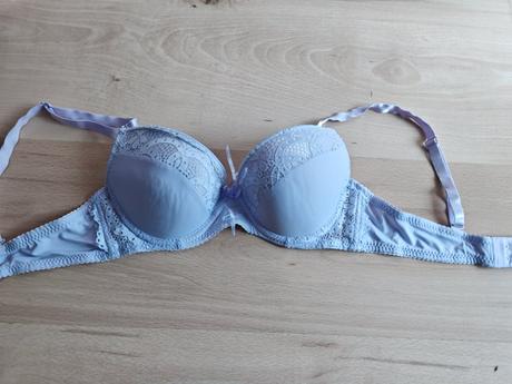Podprsenka bledofialova 75 b, m