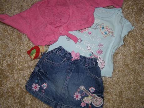 Nádherný kompletík pre dievčatko, cherokee,62