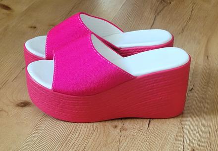 Šľapky na platforme, 36