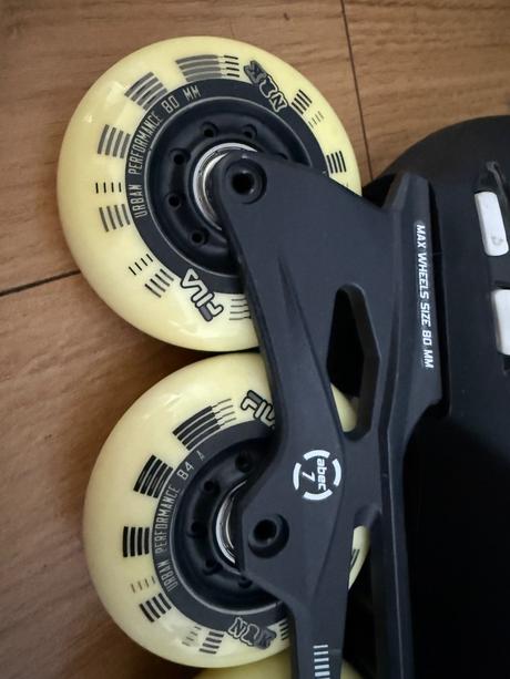 Kolieskové korčule, fila,42