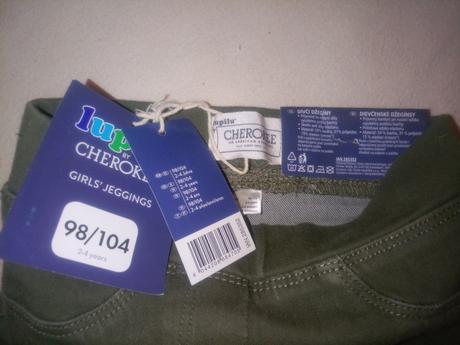 Uzasne dzeginsy, hrubsie leginy, leginove nohavice, lupilu,104