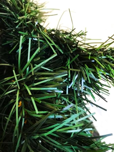 Vianočný stromček 130 cm so stojanom,