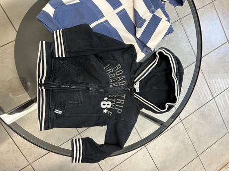 Mikiny cena spolu, 86