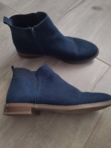 Jesenné semišové nízke čižmičky, 38