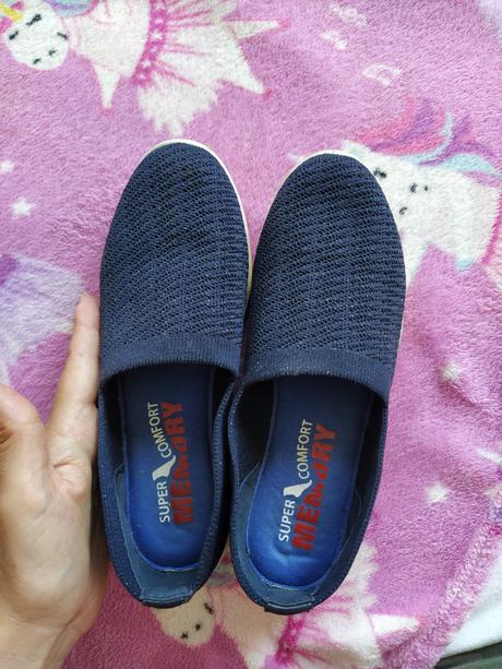 Platené poltopánky, 35