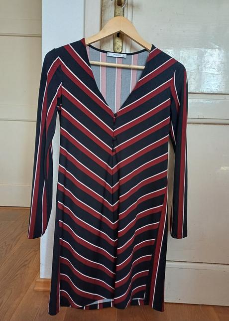 Damske oblecenie saty zn.mango,zara, mango,s